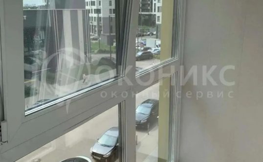 панорамное остекление лоджии с отделкой