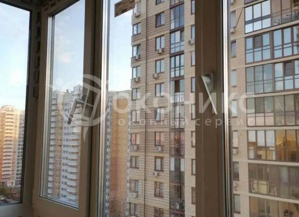 теплое панорамное остекление балкона